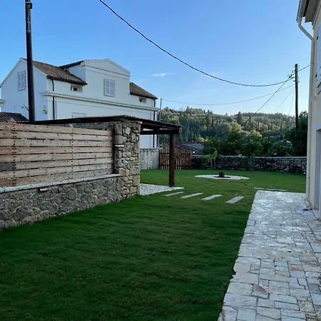 בית נופש Goninos Jacuzzi