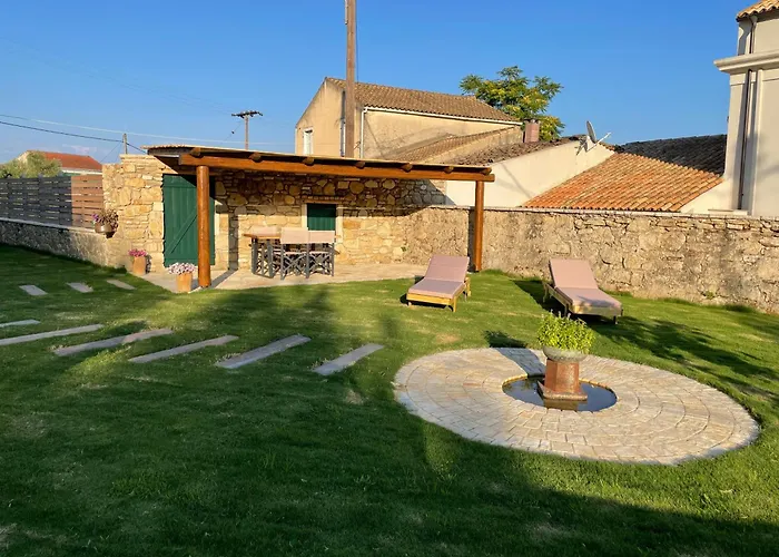 Vakantiehuis Goninos Jacuzzi