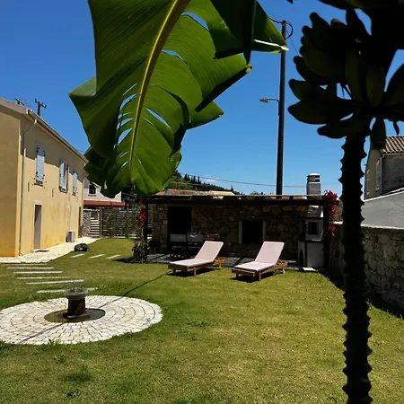 Goninos Jacuzzi Semesterbostad