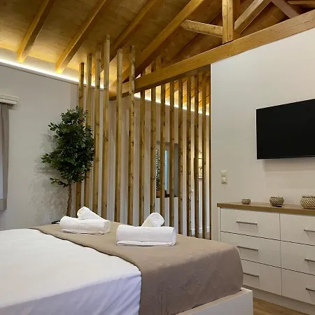 Goninos Jacuzzi Holiday home Velonades (Corfu)